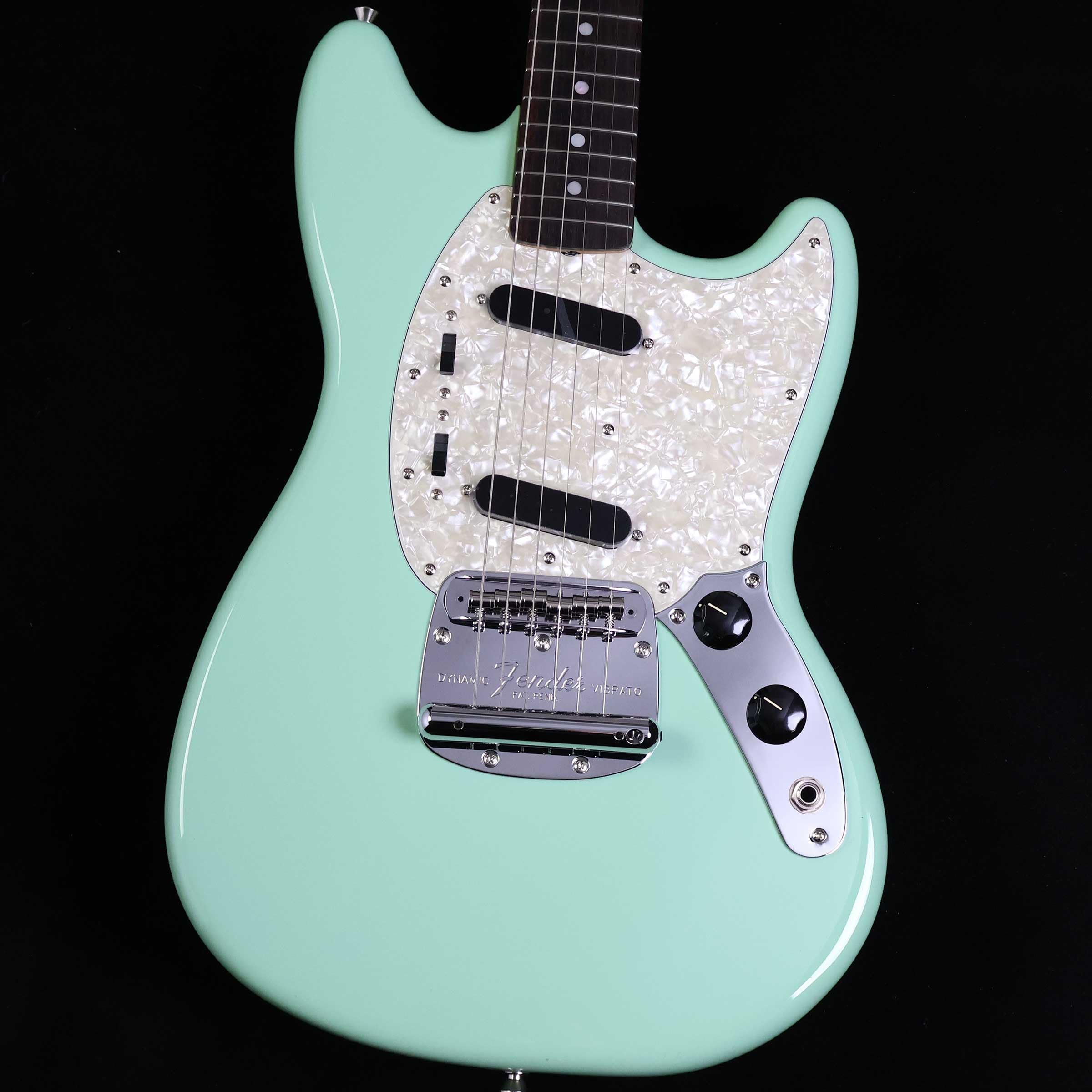 Fender Mustang エレキギター ナチュラルウッド Fender Player II Mustang 3-Color Sunburst エレキギター ムスタング